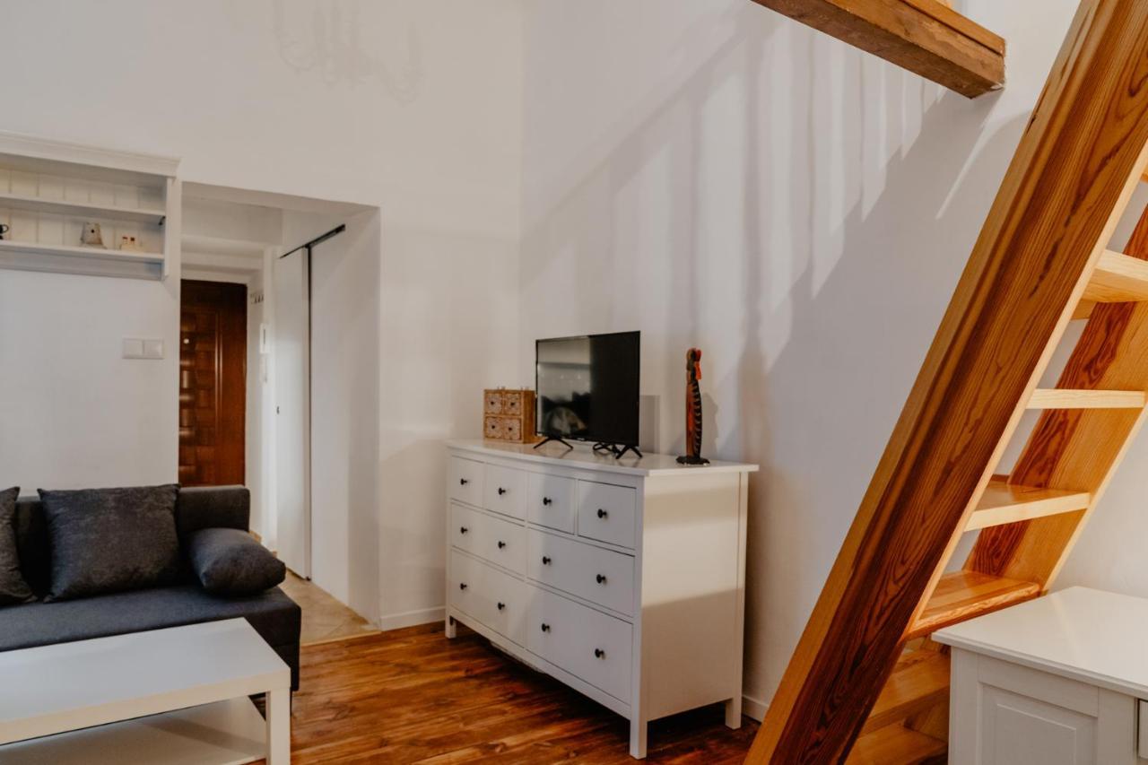 Warsaw Concierge Chmielna Antresola Apartment Екстериор снимка